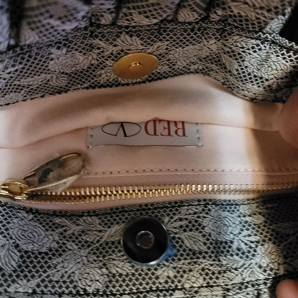 RED Valentino Black/Grey/White Floral Purse With Tags. - Picture 2 of 3